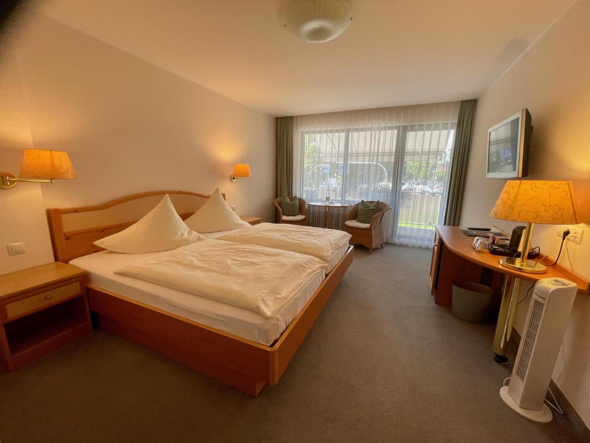 Der Schuetzenhof Hotel บาดนอยเอินอาห์-อาร์ไวเลอร์ ภายนอก รูปภาพ