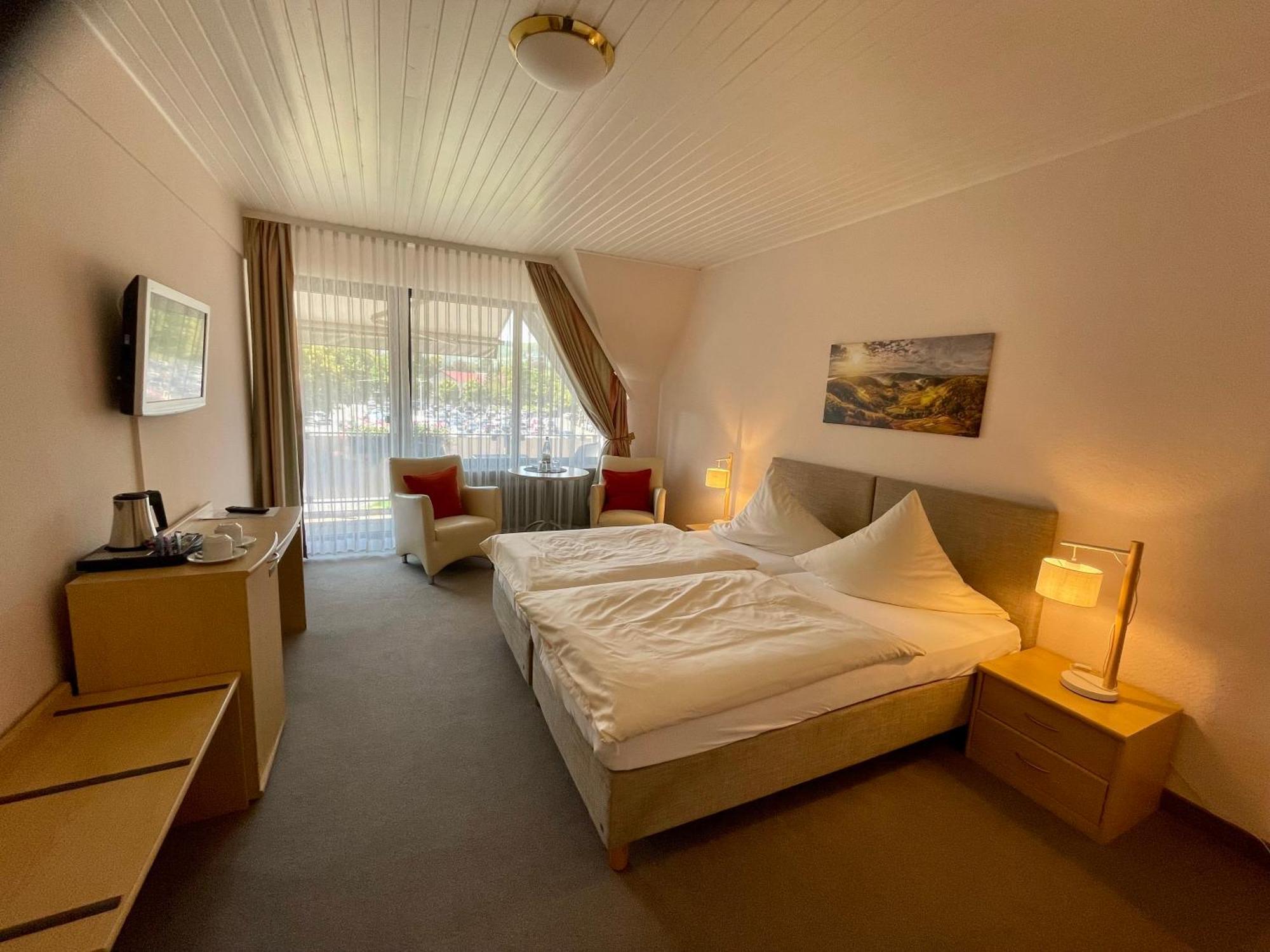 Der Schuetzenhof Hotel บาดนอยเอินอาห์-อาร์ไวเลอร์ ภายนอก รูปภาพ