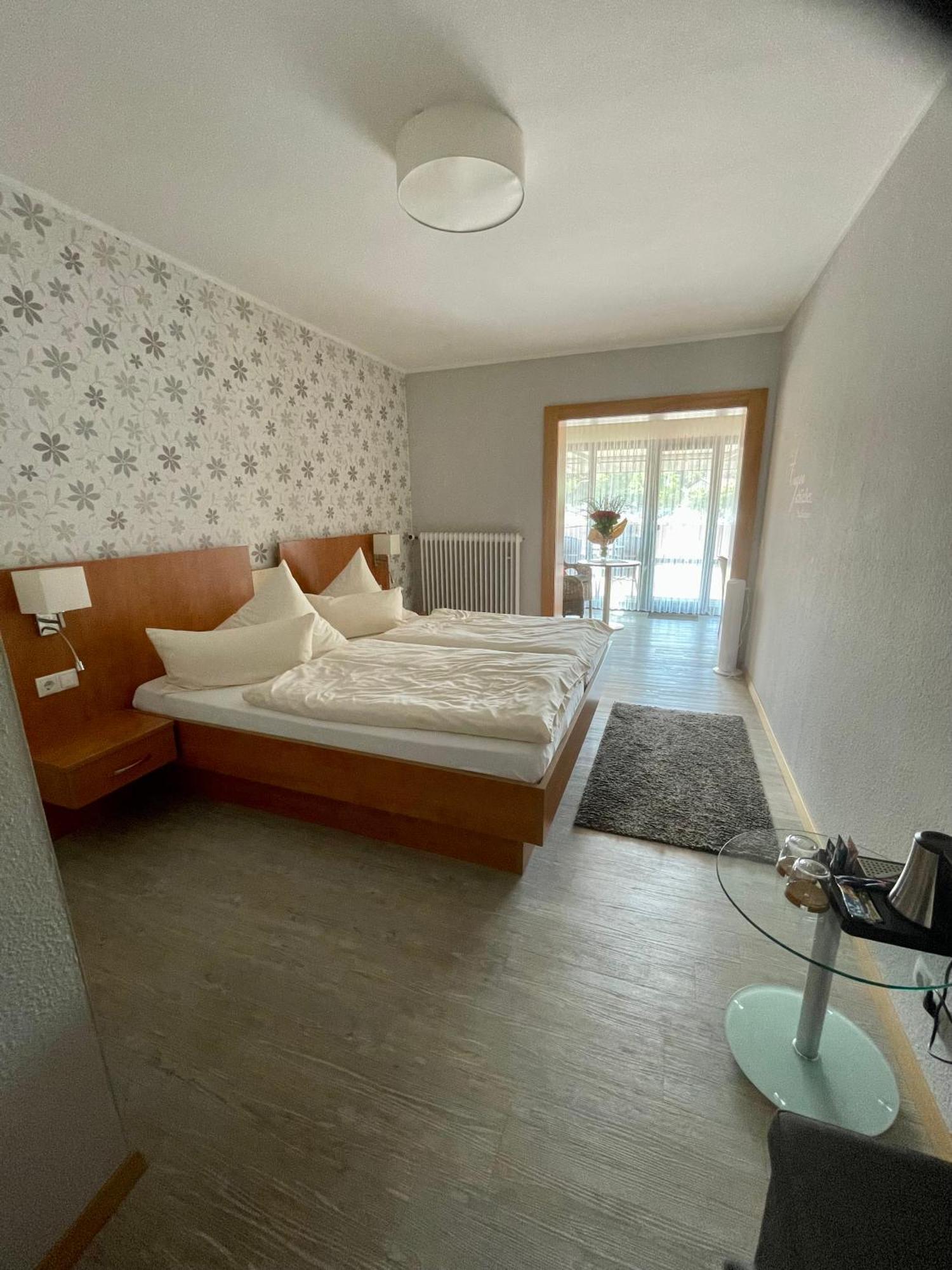 Der Schuetzenhof Hotel บาดนอยเอินอาห์-อาร์ไวเลอร์ ภายนอก รูปภาพ